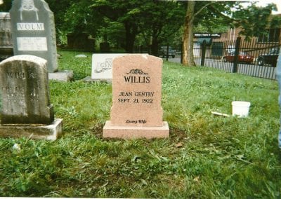 willis grave marker